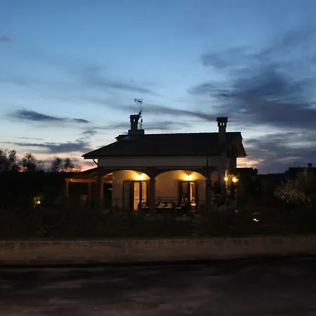 Villa La Casa Di Francesca Bracciano (Rome)